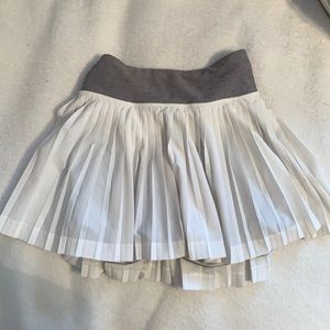White lululemon skirt